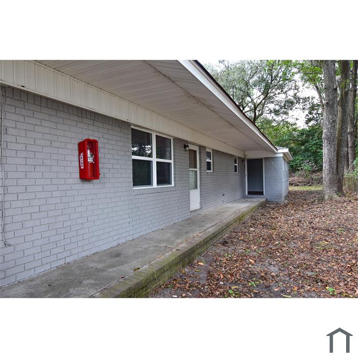 1523 N Avalon Cir